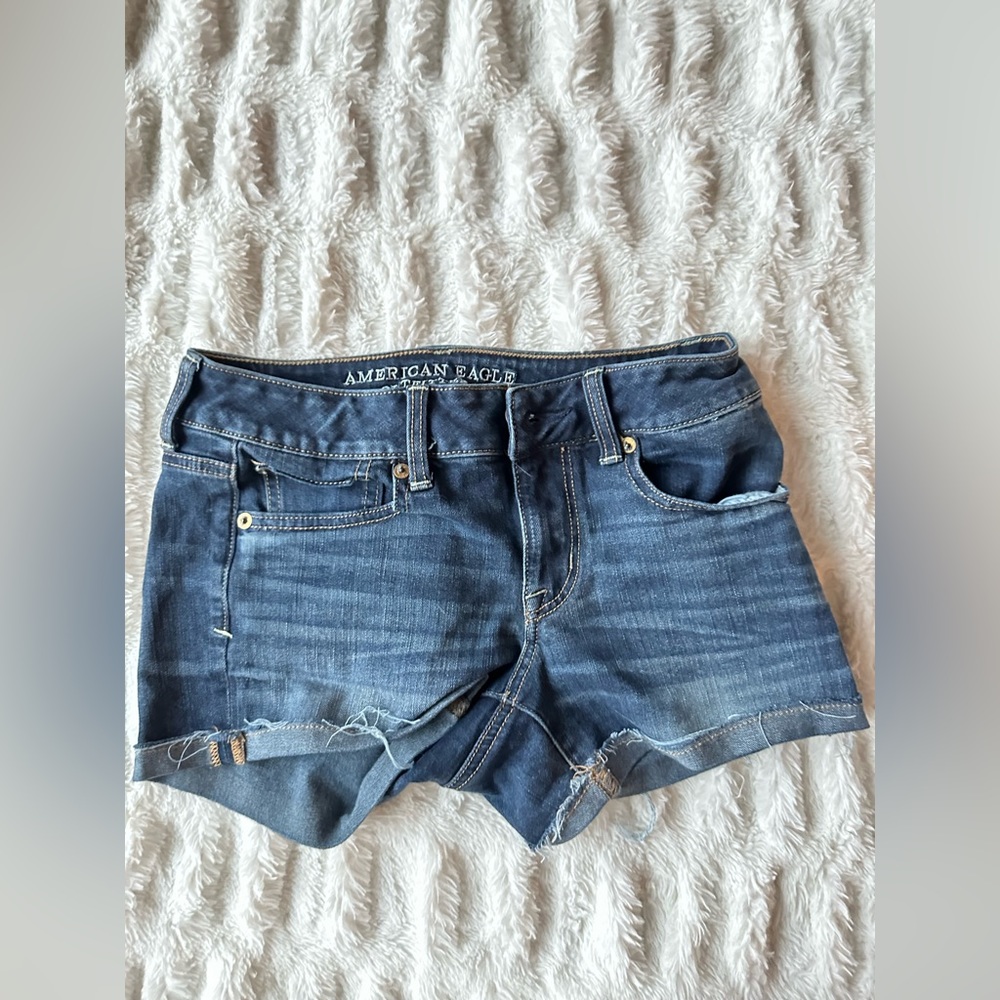 AMERICAN EAGLE SHORTS